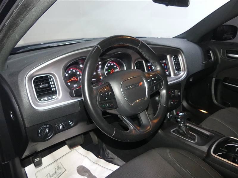 Used 2022 Dodge Charger SXT RWD image 22