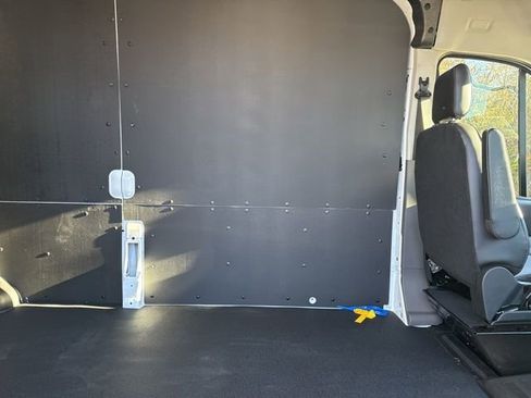 New 2026 Ford Transit 250 148 Medium Roof w/ Load Area Protection Package image 26