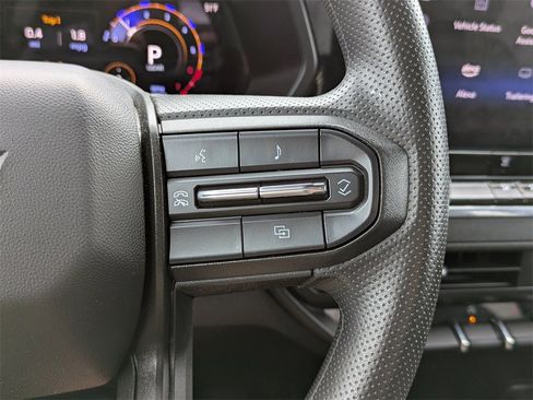 Used 2024 Chevrolet Colorado W/T image 24