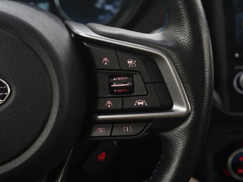 Used 2020 Subaru Crosstrek Hybrid w/ Moonroof Package w/Navigation image 25