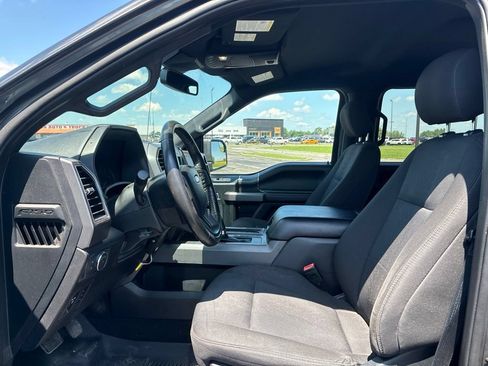 Used 2019 Ford F150 XLT w/ Equipment Group 302A Luxury AWD/4WD image 10