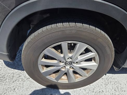 Used 2016 MAZDA CX-5 Touring FWD image 9