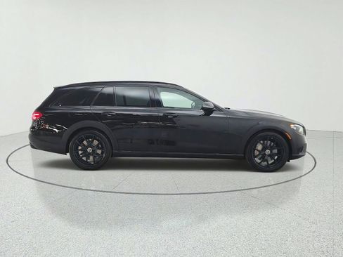 Certified 2023 Mercedes-Benz E 450 4MATIC All-Terrain Wagon image 4