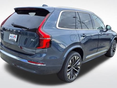 New 2026 Volvo XC90 B6 Plus w/ Protection Package AWD/4WD image 7
