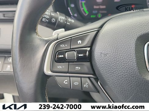 Used 2019 Honda Insight Touring image 26