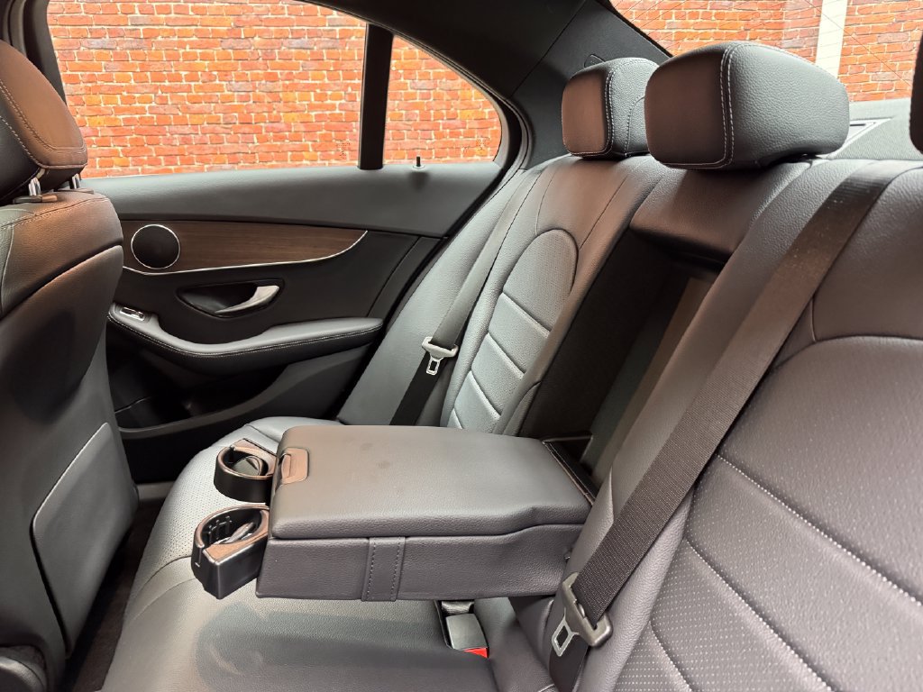 Used 2021 Mercedes-Benz C 300 4MATIC Sedan image 12