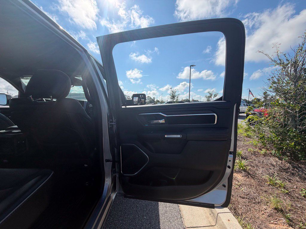 Used 2025 RAM 1500 Laramie w/ Sport Appearance Package AWD/4WD image 56