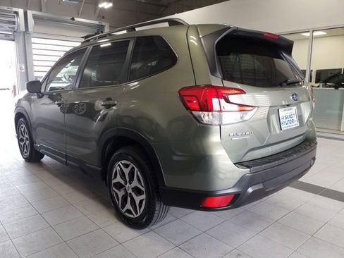 Used 2021 Subaru Forester Premium w/ Popular Package #1 AWD/4WD image 19