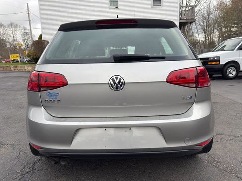 Used 2015 Volkswagen Golf TDI S FWD image 6