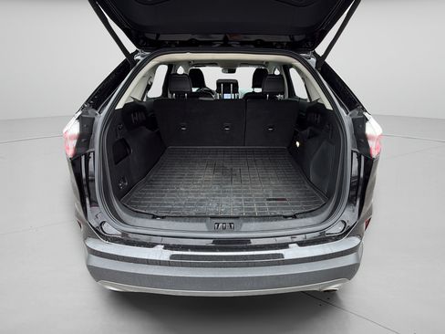 Certified 2024 Ford Edge Titanium AWD/4WD image 34