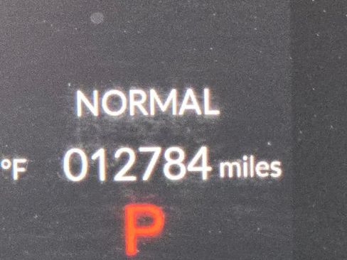 Used 2023 Honda HR-V LX image 37