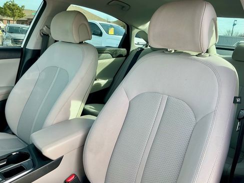 Used 2015 Hyundai Sonata SE image 36