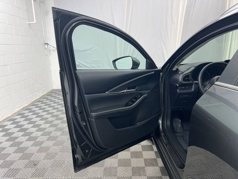 Used 2025 MAZDA CX-30 AWD 2.5 S w/ Preferred Package image 16