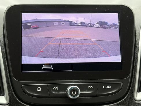 Used 2022 Chevrolet Malibu LT FWD image 20