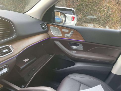 Used 2022 Mercedes-Benz GLE 450 4MATIC image 33