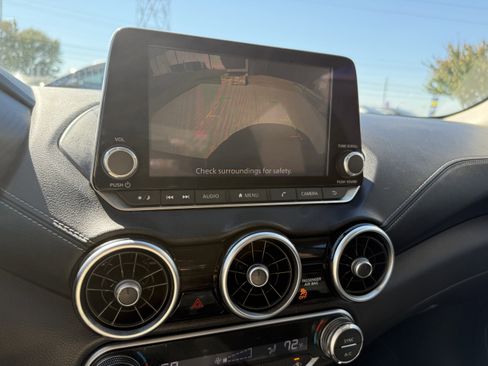 Used 2021 Nissan Sentra SV image 15