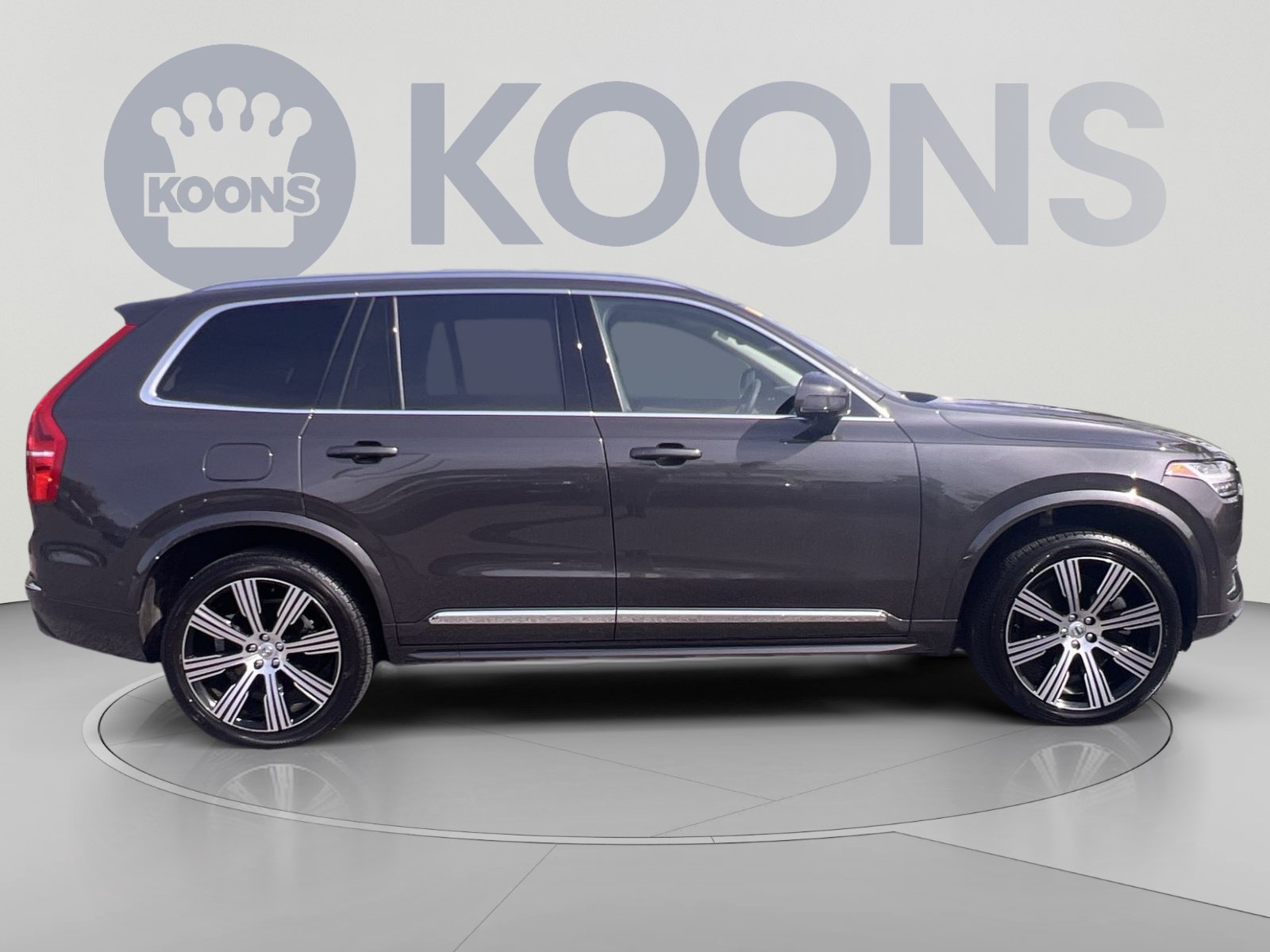 Certified 2025 Volvo XC90 T8 Plus w/ Protection Package AWD/4WD image 8