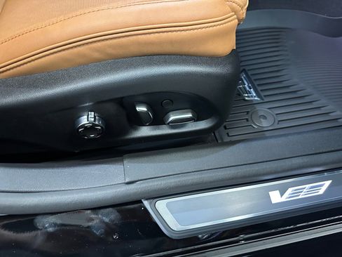 New 2026 Cadillac CT5 V w/ Platinum Package image 29