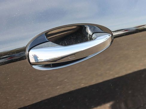 Used 2021 Mercedes-Benz GLA 250 4MATIC image 14