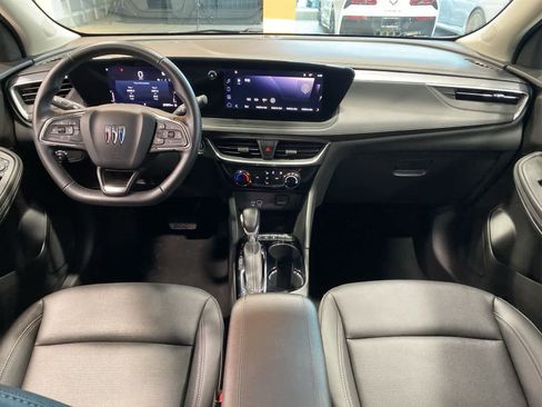 Used 2024 Buick Encore GX Sport Touring image 14