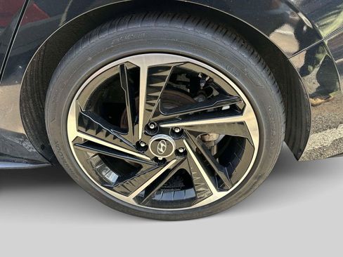Used 2023 Hyundai Elantra N Line image 8