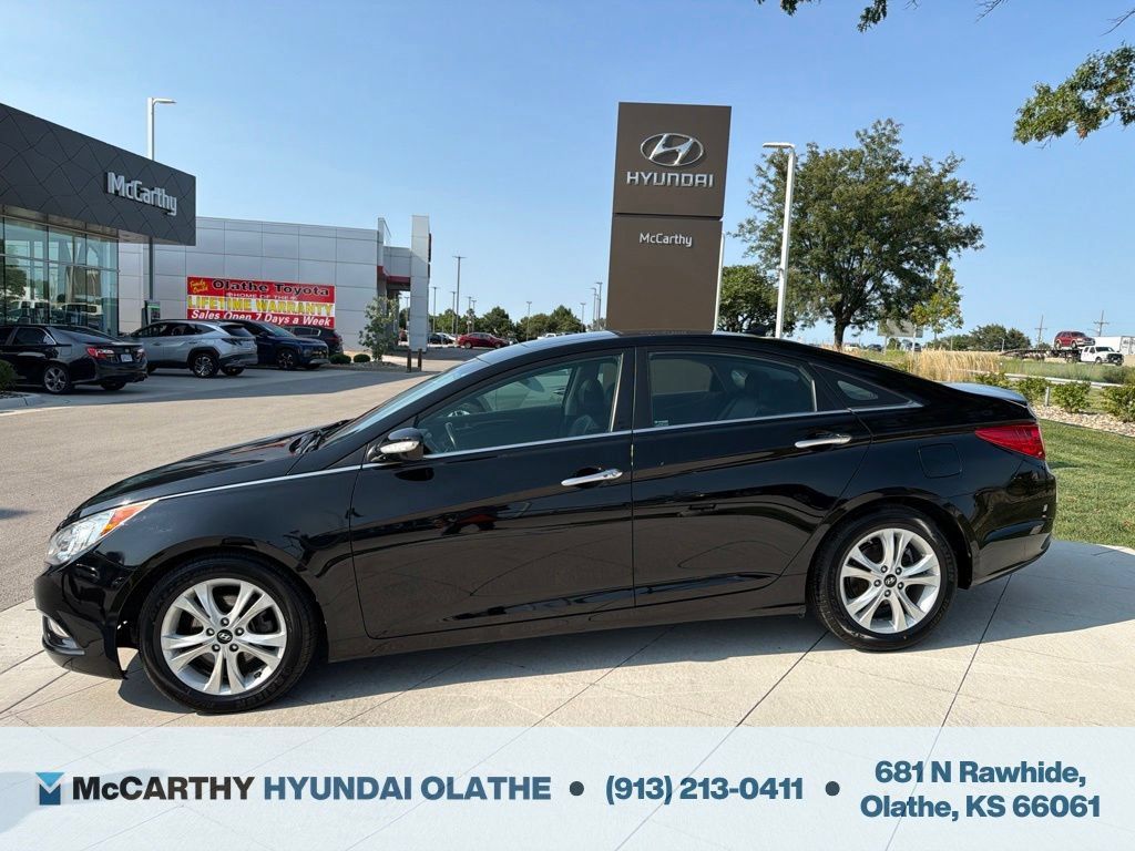Used 2011 Hyundai Sonata Limited FWD image 12