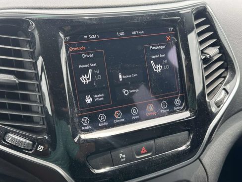 Used 2019 Jeep Cherokee Limited AWD/4WD image 26