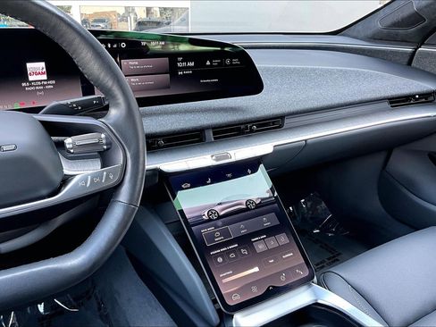 Used 2024 Lucid Air Touring AWD/4WD image 6