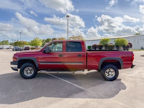Used 2006 Chevrolet Silverado 2500 LT w/ Onstar Plus Package RWD image 8