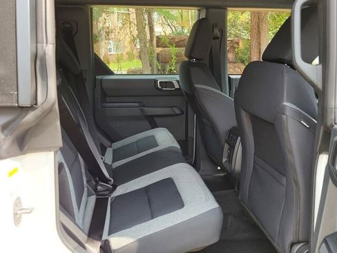 New 2025 Ford Bronco 4-Door AWD/4WD image 12