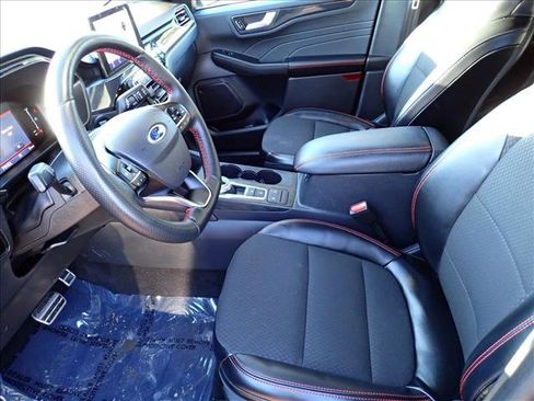 Certified 2024 Ford Escape ST-Line image 12