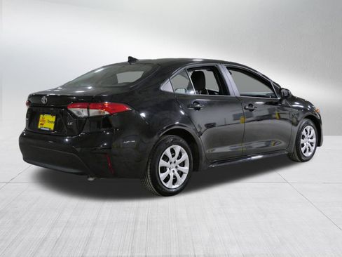 Used 2024 Toyota Corolla LE image 8