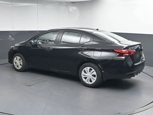 Certified 2025 Nissan Versa S w/ Trunk Package FWD image 5