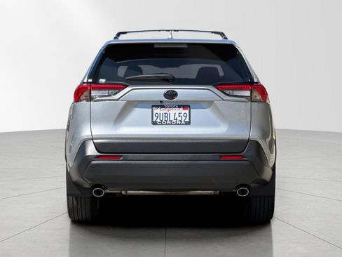 Used 2025 Toyota RAV4 XLE Premium image 5