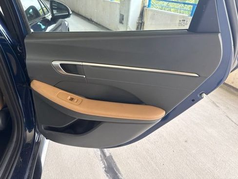 Used 2020 Hyundai Sonata Limited w/ Cargo Package FWD image 15