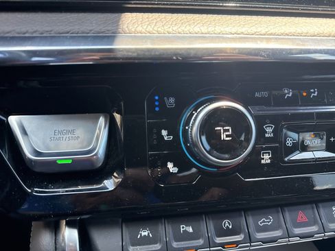 Used 2024 GMC Sierra 1500 Denali w/ Denali Reserve Package image 6