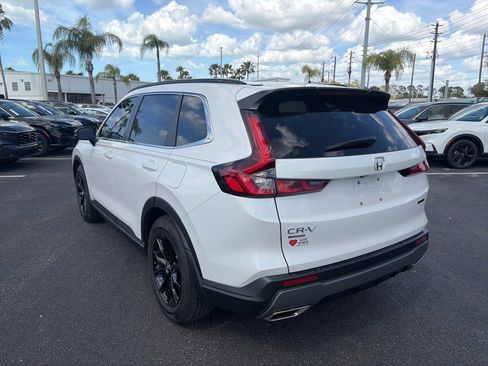 Certified 2025 Honda CR-V Sport image 5