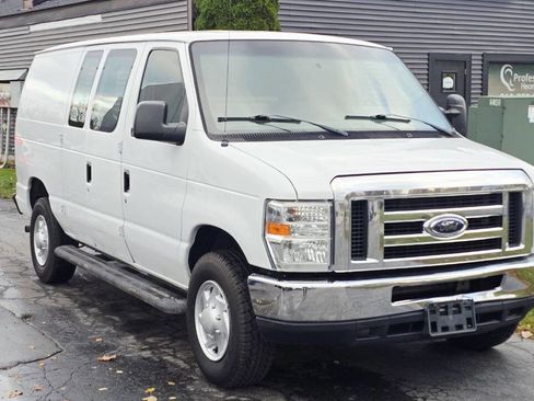 Used 2013 Ford E-250 and Econoline 250 E 250 3dr Cargo Van w/ PWR Group image 8