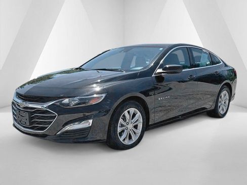Used 2024 Chevrolet Malibu LT FWD image 3