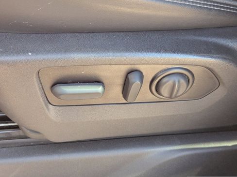 Used 2022 Chevrolet Silverado 2500 High Country image 24