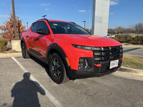 Used 2025 Hyundai Santa Cruz XRT image 2