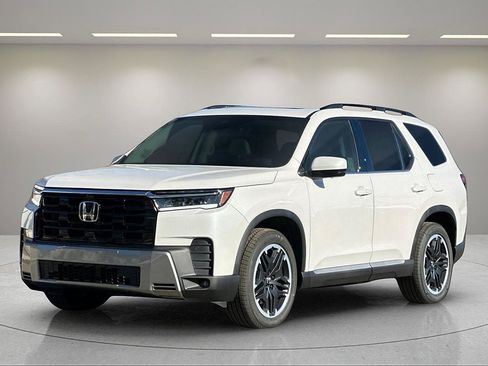 New 2026 Honda Pilot Touring image 1