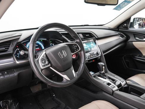 Used 2016 Honda Civic Touring image 23