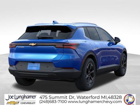 New 2026 Chevrolet Equinox EV LT image 4