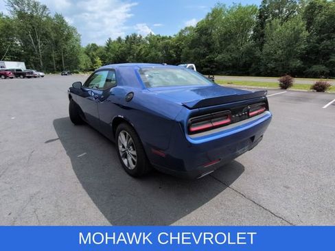 Used 2020 Dodge Challenger SXT w/ Driver Convenience Group AWD/4WD image 3