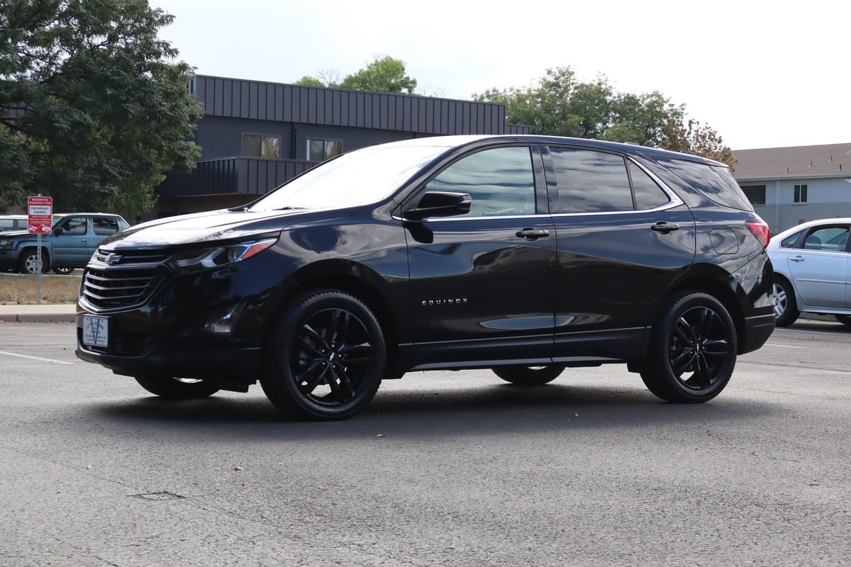 Used 2020 Chevrolet Equinox LT w/ Midnight Edition AWD/4WD image 11