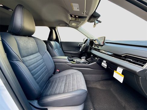 New 2026 Mitsubishi Outlander SE image 29