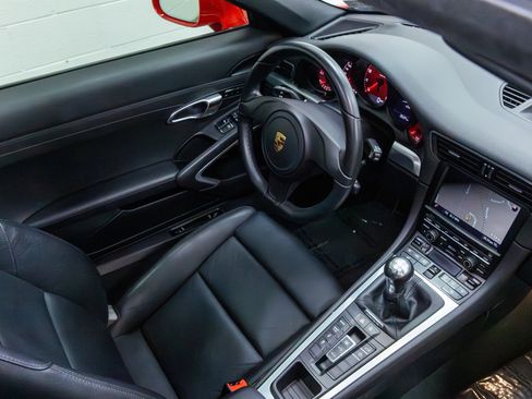 Used 2015 Porsche 911 Carrera image 78