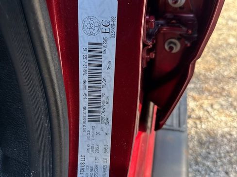 Used 2020 RAM 1500 Laramie image 14