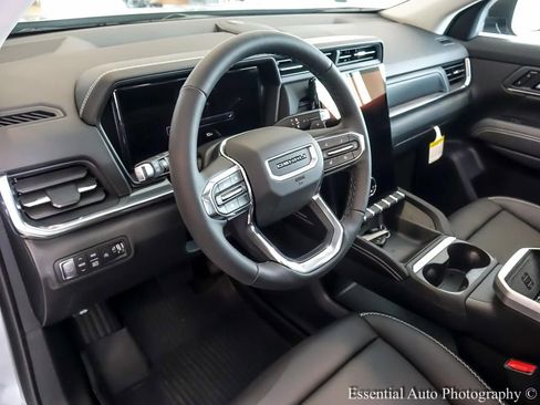 New 2026 GMC Terrain Denali w/ LPO, Floor Liner Package AWD/4WD image 11